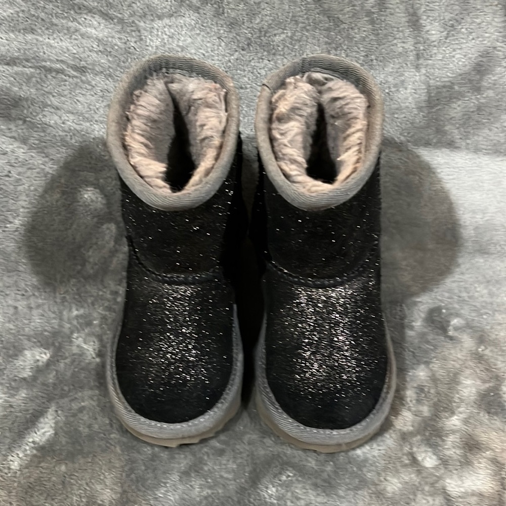 UGG Kids Classic II Metallic Glitter Toddler Girls Sz 6 EUC #1123663